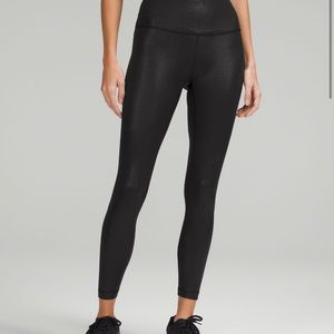 Lululemon Wander Train High rise 25”